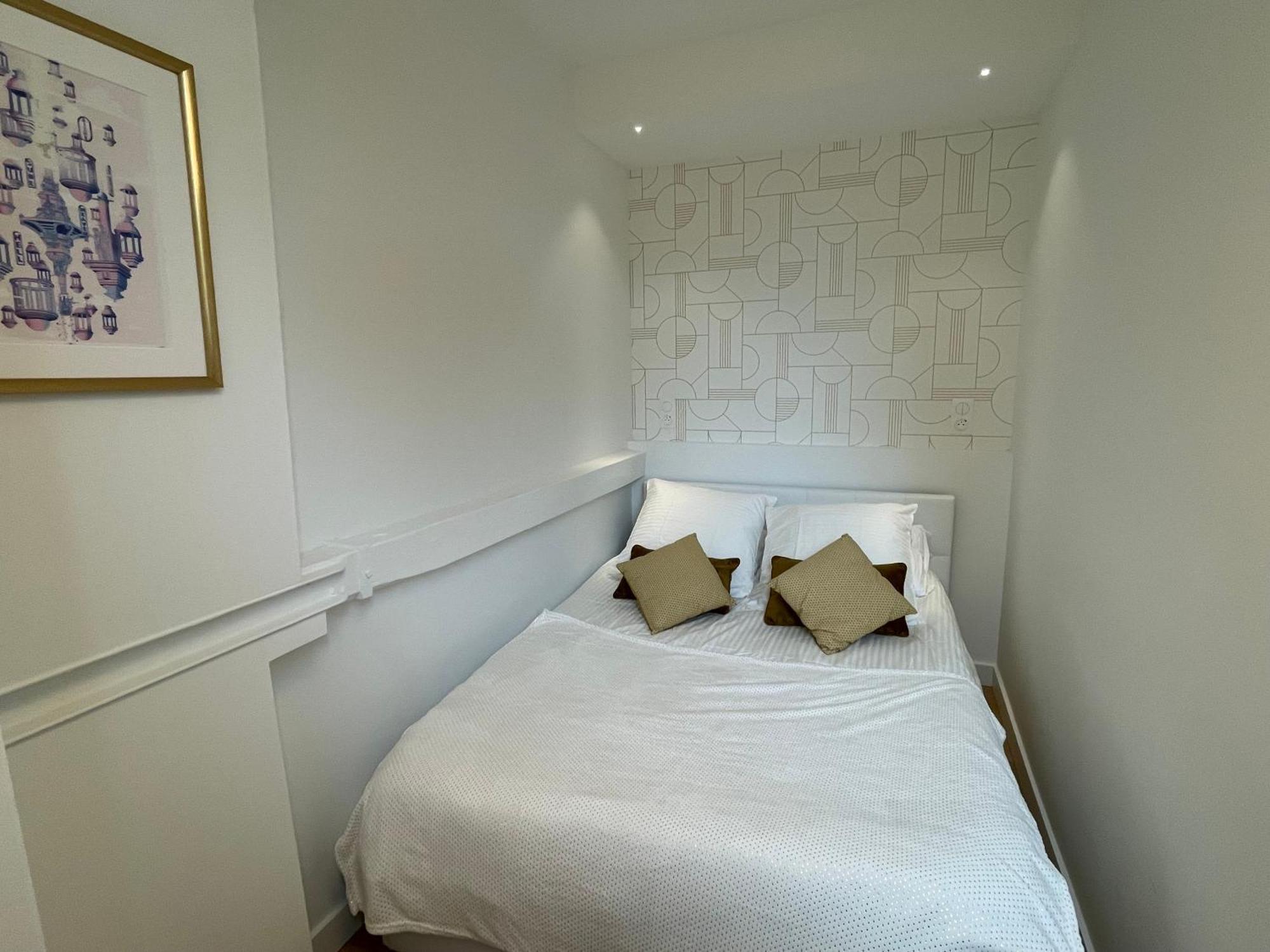 Appartements De Charme Du General Leclerc - Place D'Erlon - Hypercentre - Gare - 랭스 외부 사진