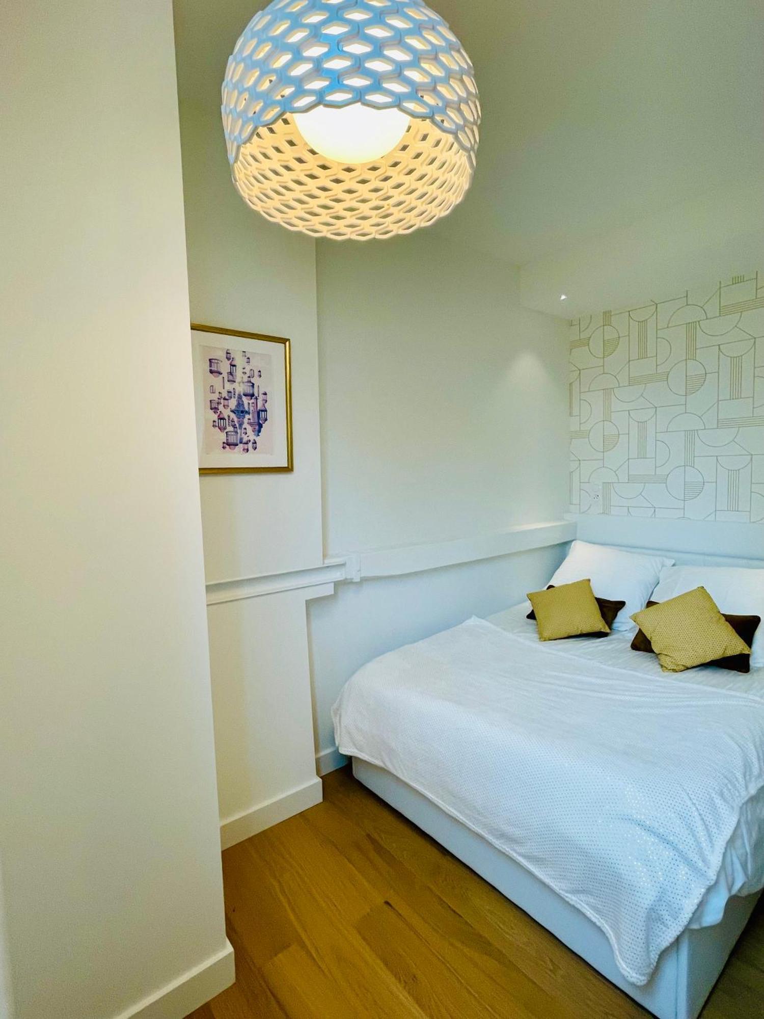 Appartements De Charme Du General Leclerc - Place D'Erlon - Hypercentre - Gare - 랭스 외부 사진