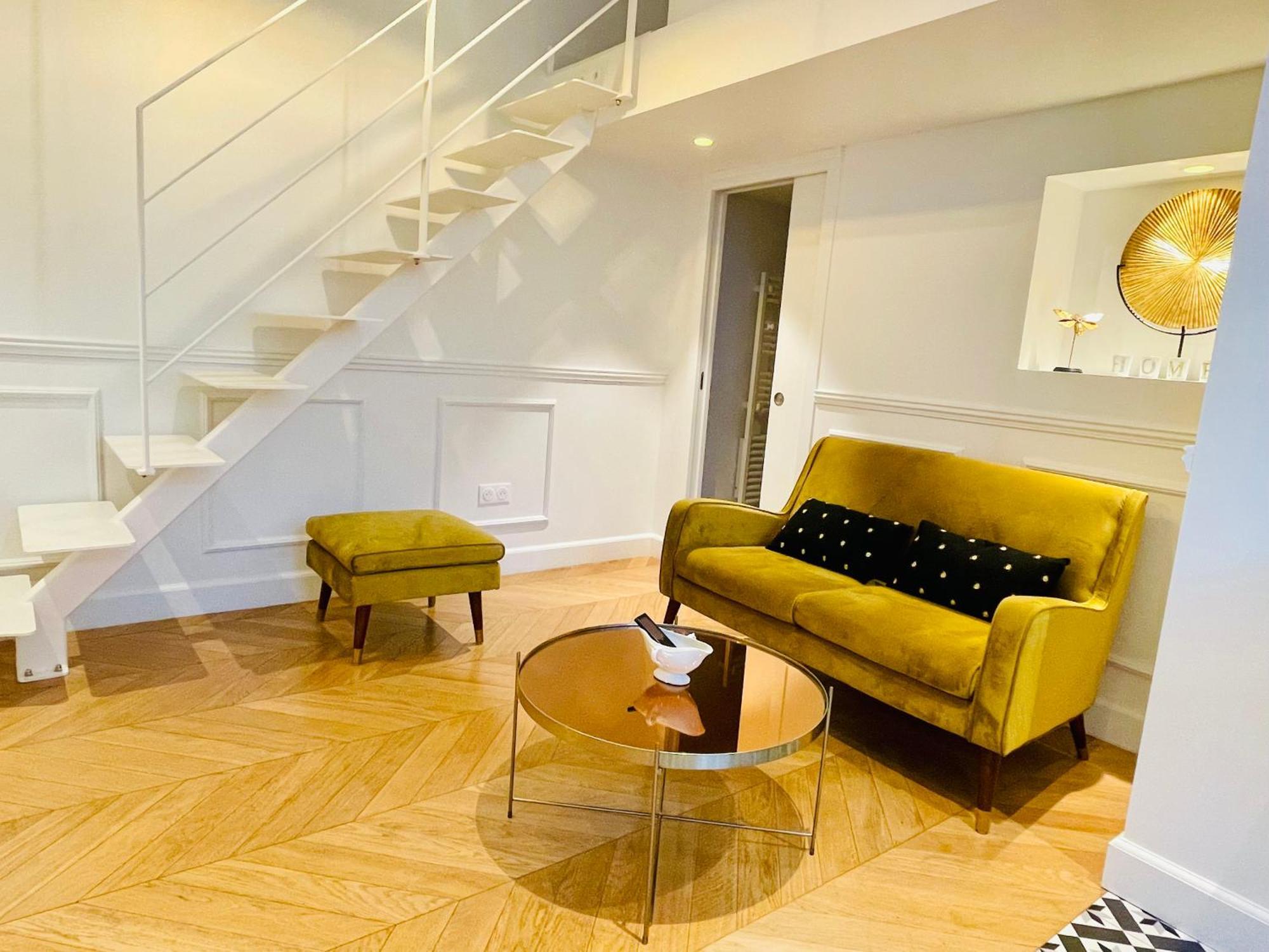 Appartements De Charme Du General Leclerc - Place D'Erlon - Hypercentre - Gare - 랭스 외부 사진